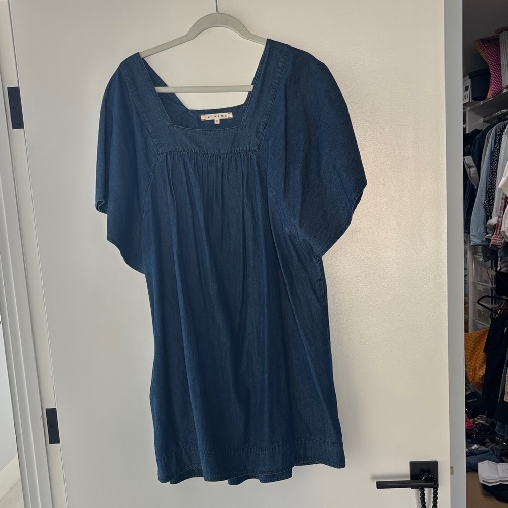 XiRENA Navy Blouse